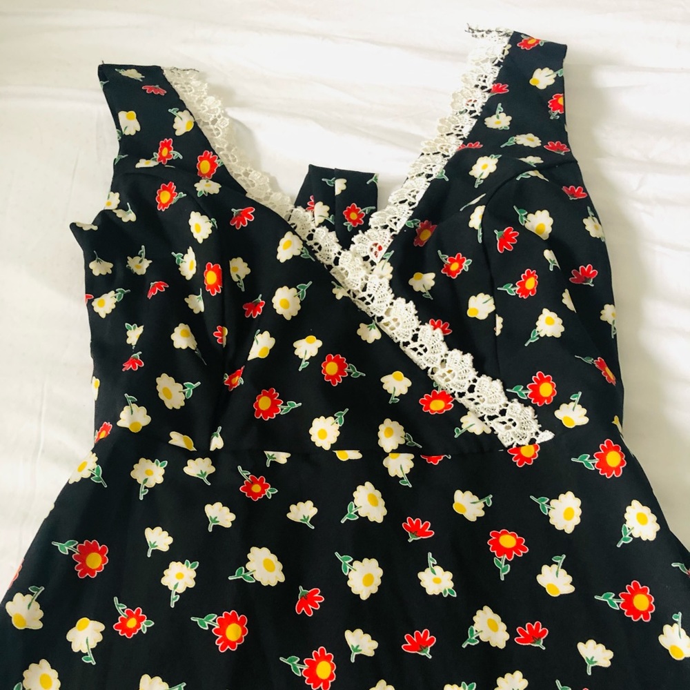 Summer Dress - Picture 2 of 5